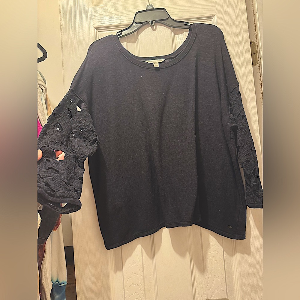 AE Sweater